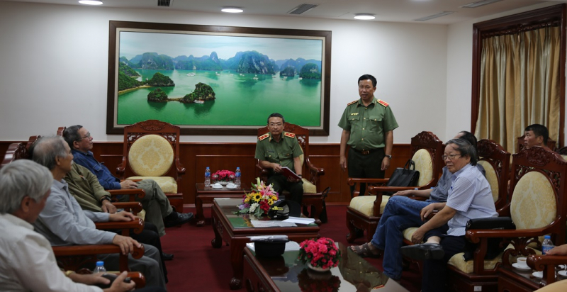 Chuẩn bị khánh thành tượng đài “Công an nhân dân vì dân phục vụ” -0