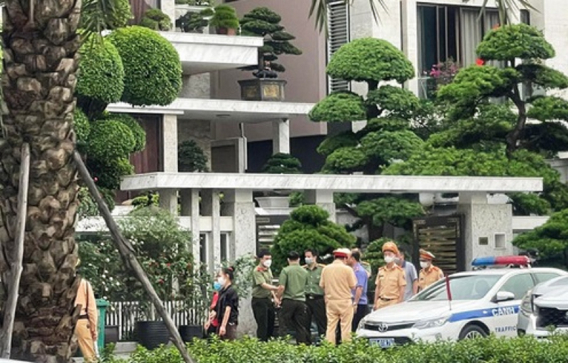 Khởi tố, bắt tạm giam 3 cá nhân liên quan vụ nguyên Chủ tịch TP Hạ Long “Lợi dụng chức vụ, quyền hạn trong khi thi hành công vụ”. -0