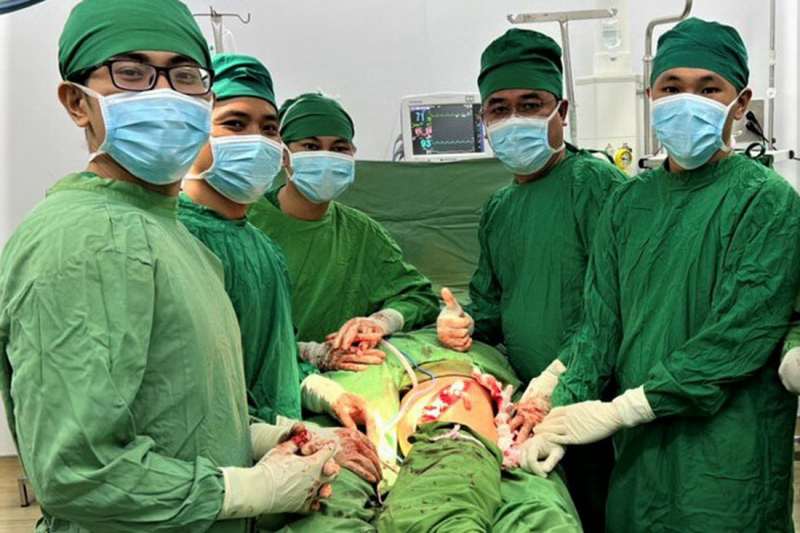            Phẫu thuật bóc tách khối u 3kg ở vùng đùi của một bệnh nhân -0