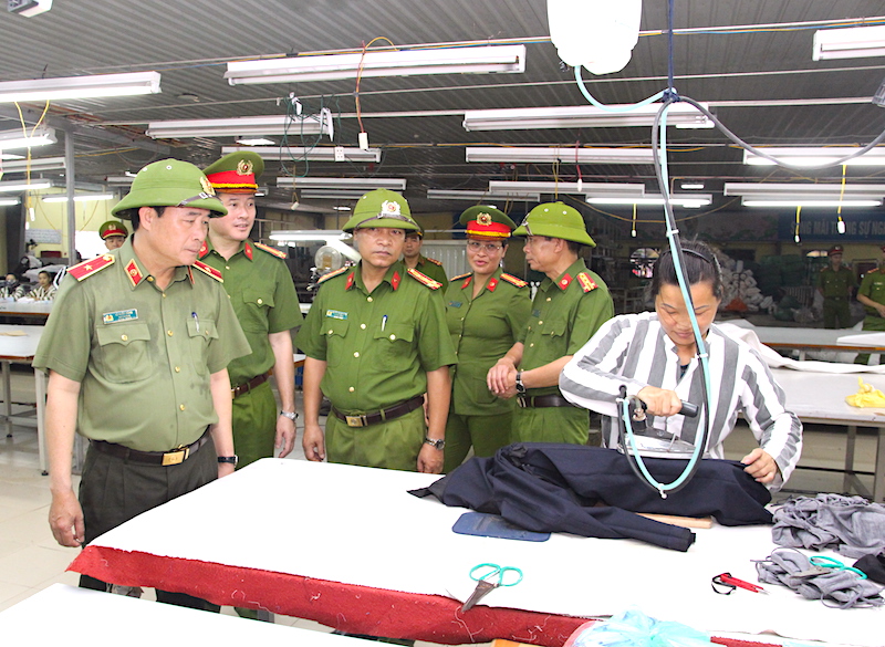 Lao động cải tạo, biện pháp nhân văn trong thi hành án phạt tù_SODACBIET20/7_T12 -0