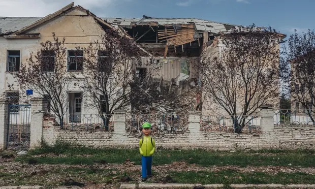 Thị trấn chiến lược Seversk thất thủ -0