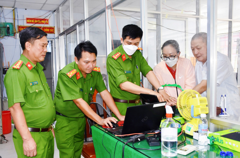 Những cách làm sáng tạo, hiệu quả trong cấp căn cước công dân ở Bạc Liêu -0