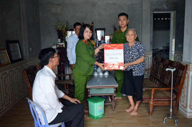 thieu ta nguyen thi le oanh 3.jpg -0