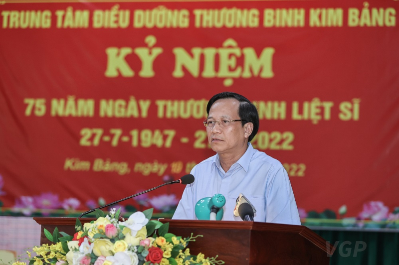 Thủ tướng tặng quà, tri ân Mẹ Việt Nam anh hùng, các thương binh và gia đình chính sách -0