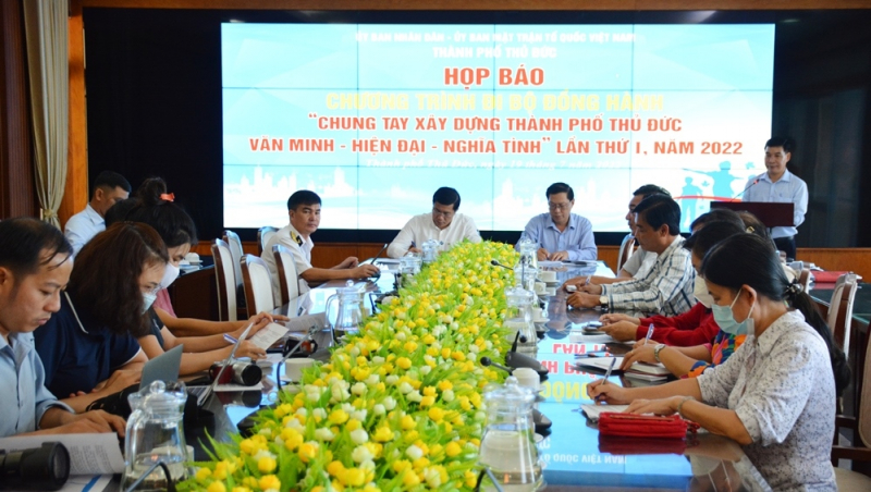 6.000 người đi bộ đồng hành 'Chung tay xây dựng TP Thủ Đức văn minh, hiện đại, nghĩa tình' -0