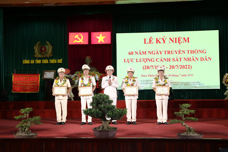 Luôn sẵn sàng vì nhân dân phục vụ, bảo vệ bình yên vùng đất Cố đô Huế  -0