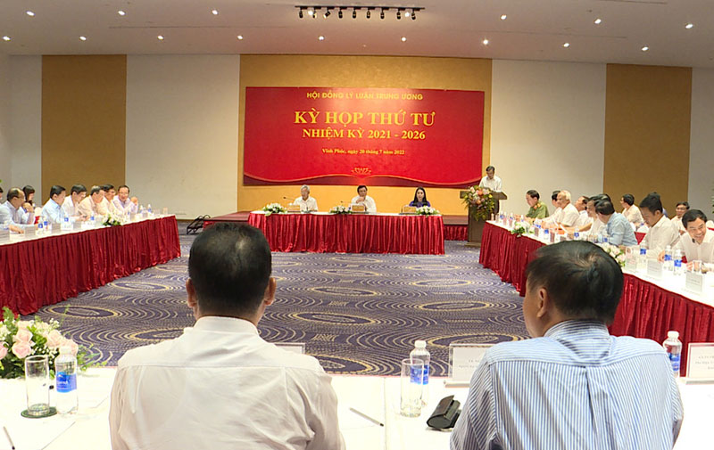 Kỳ họp thứ 4 của Hội đồng lý luận TW nhiệm kỳ 2021-2026 -0