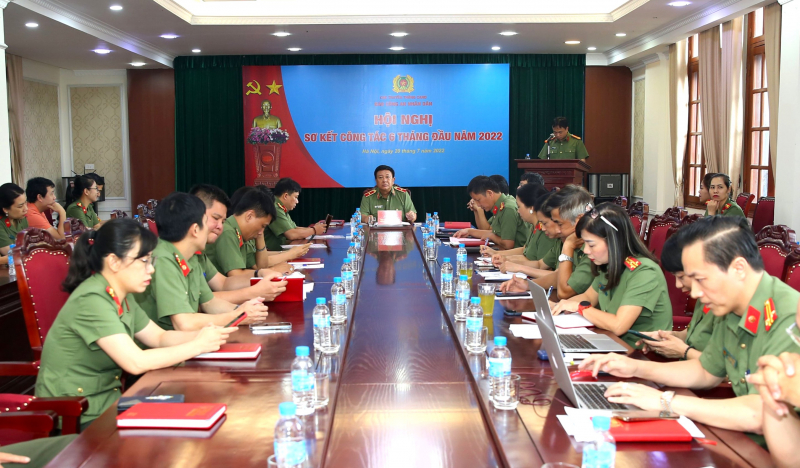 Xây dựng nguồn nhân lực đáp ứng yêu cầu hiện đại, chuyển đổi số báo chí -0