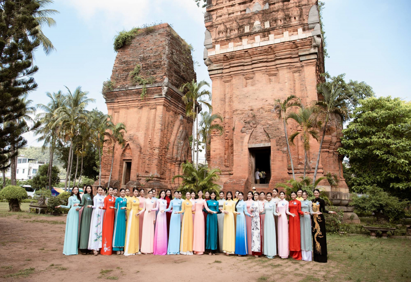 38 thí sinh Miss World Vietnam 2022 hội tụ tại thành phố biển Quy Nhơn tham gia vòng chung kết -0