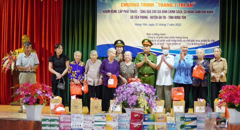 Đoàn viên thanh niên CAND hăng hái với các hoạt động “Tháng 7 tri ân” -0