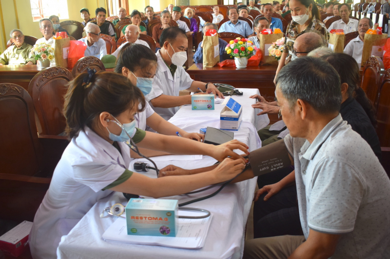 Đoàn viên thanh niên CAND hăng hái với các hoạt động “Tháng 7 tri ân” -0