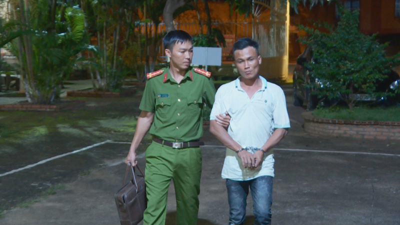 Gã thợ sơn liên tiếp đột nhập nhà gia chủ trộm tài sản -0