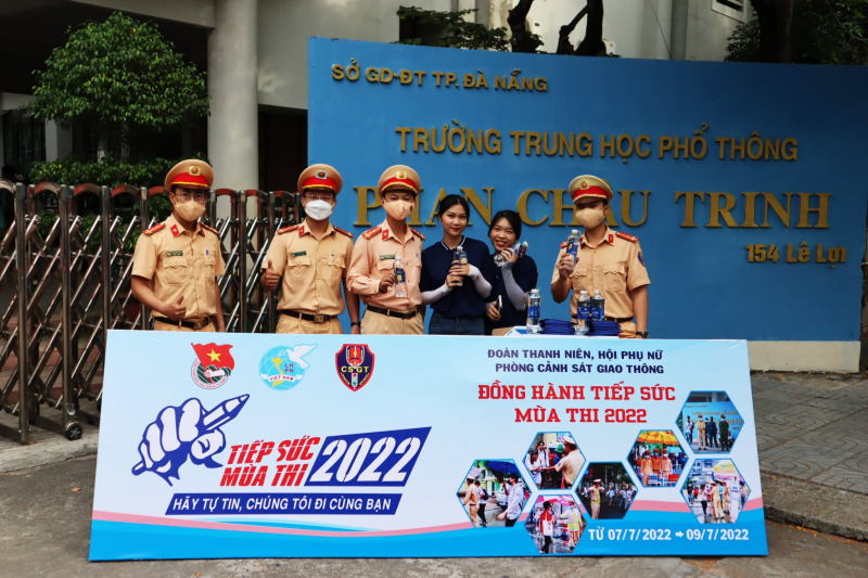 Đà Nẵng: Có 6 thủ khoa môn lịch sử và địa lý là chiến sĩ Công an tại ngũ -0