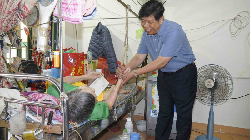 Tập đoàn Quốc tế Phượng Hoàng với nhiều hoạt động trong Tháng tri ân -0