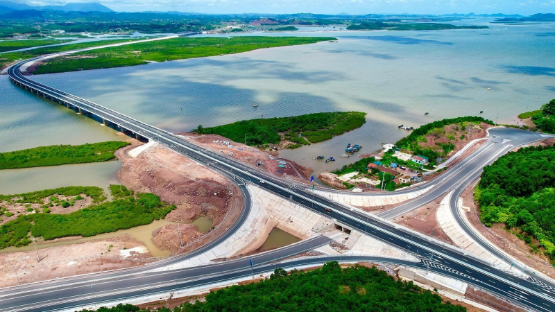 Vì sao cao tốc Vân Đồn – Móng Cái lại trễ hẹn? -0