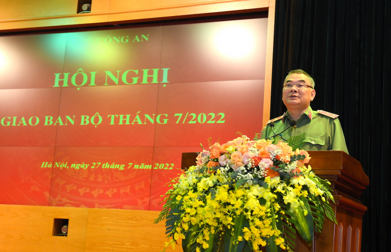 Tổ chức sinh hoạt chính trị chào mừng 77 năm Ngày truyền thống lực lương CAND -0