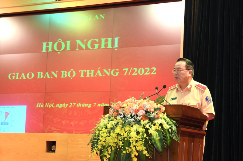 Tổ chức sinh hoạt chính trị chào mừng 77 năm Ngày truyền thống lực lương CAND -1