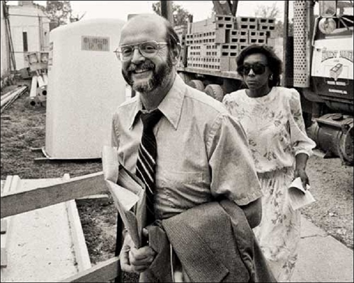 Vụ phản bội lớn nhất trong lịch sử Hải quân Mỹ [Kỳ 1]: Làm gián điệp vì tiền và bất mãn -0