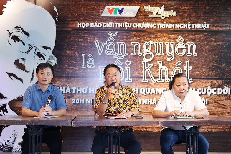 “Vẫn nguyên là nỗi khát” - đêm thơ nhạc đặc biệt của nhà thơ Hồng Thanh Quang -0