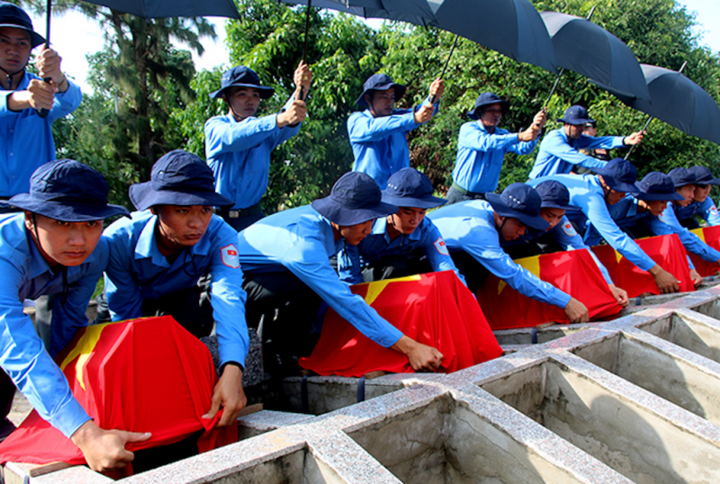 Reburial service for martyrs held in Dong Thap -0