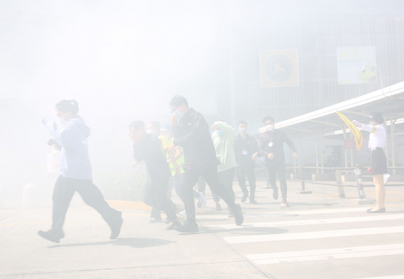 Mãn nhãn trước hình ảnh cán bộ chiến sĩ chữa cháy phô diễn kỹ năng tác chiến -0