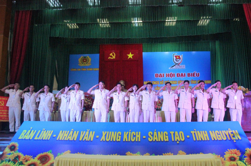 Tuổi trẻ Công an Bình Định phát huy tinh thần xung kích, tình nguyện -0