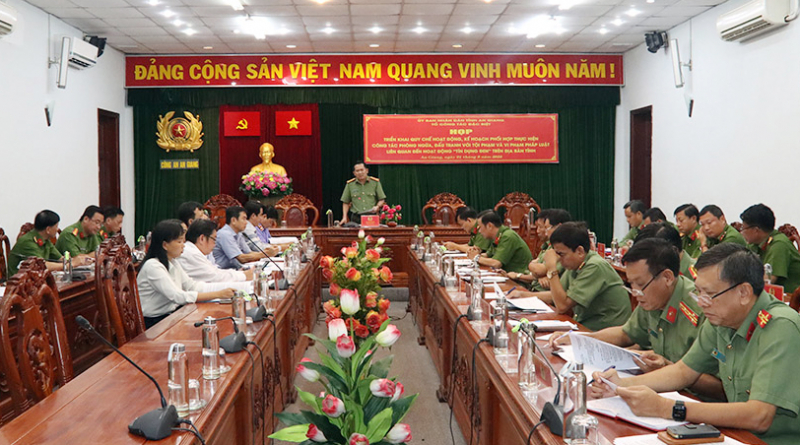 Đấu tranh mạnh với tội phạm hoạt động 