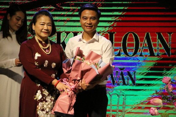 lời mẹ kể 1.jpg -0