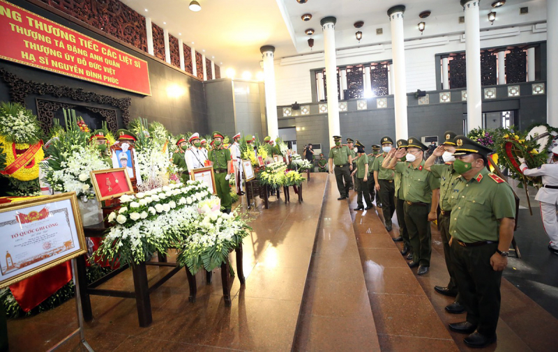 Tổ chức trọng thể Lễ tang 3 liệt sỹ Công an hy sinh khi chữa cháy -0