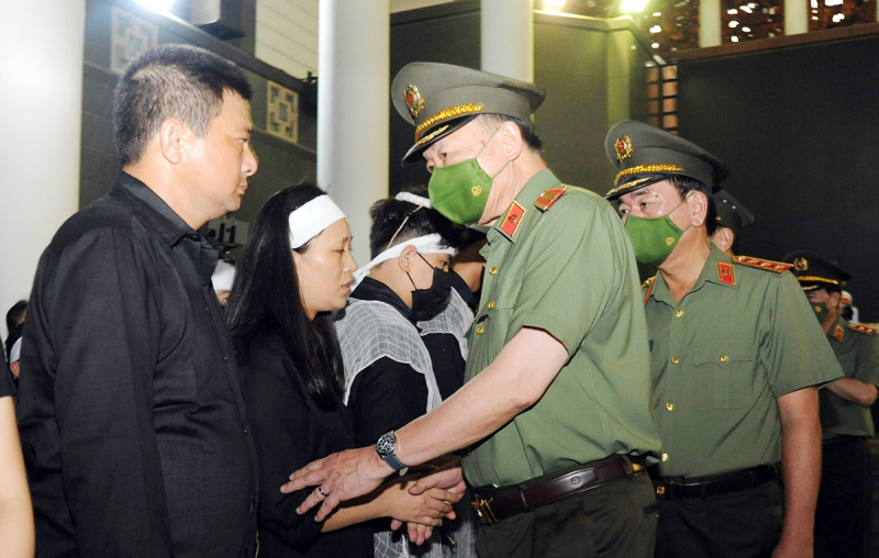 Tổ chức trọng thể Lễ tang 3 liệt sỹ Công an hy sinh khi chữa cháy -1