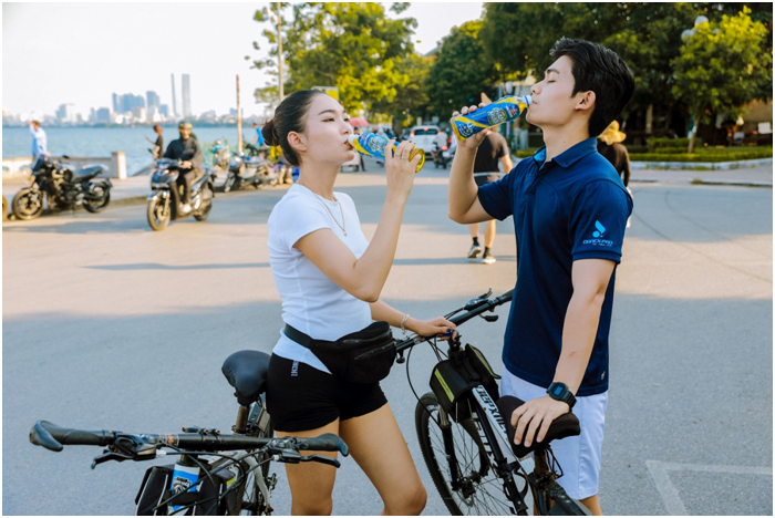 Vận động thể thao và cách bù nước, bù khoáng để tránh mất sức -0