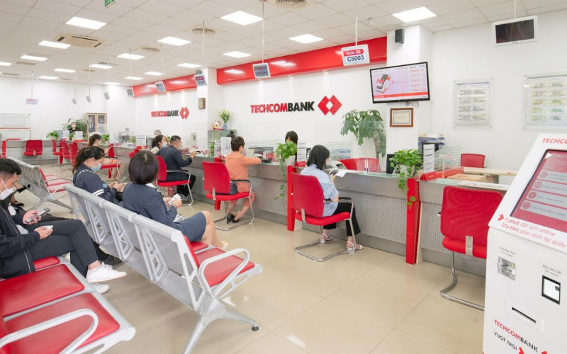 Techcombank là ngân hàng TMCP tư nhân uý tín nhất Việt Nam năm thứ tư liên tiếp -0