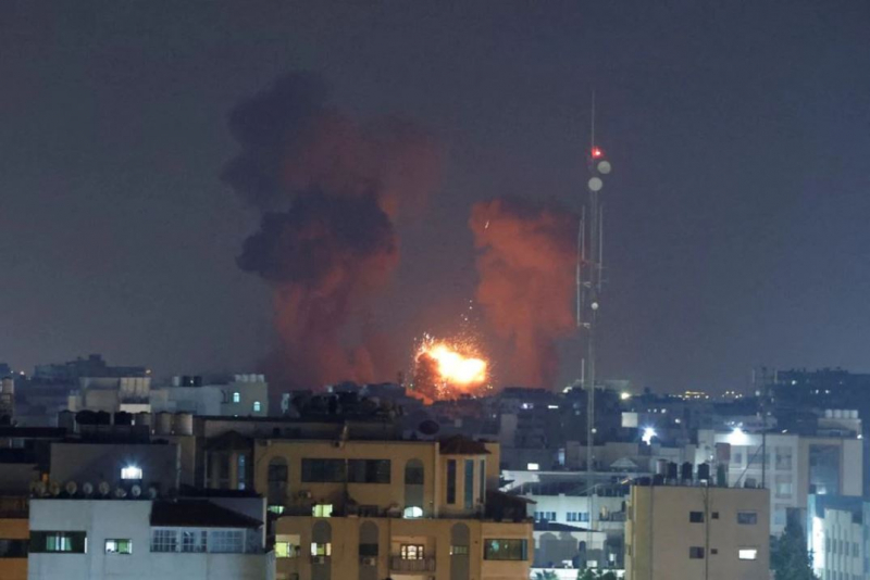 Israel hứng mưa rocket sau loạt không kích Dải Gaza -0