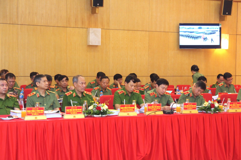 Kiên quyết làm trong sạch đội ngũ cán bộ, đảng viên CAND -0