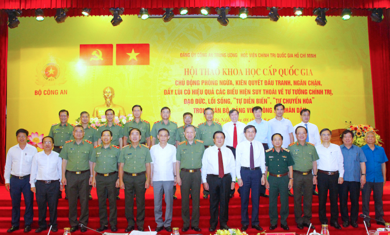 Kiên quyết làm trong sạch đội ngũ cán bộ, đảng viên CAND -0