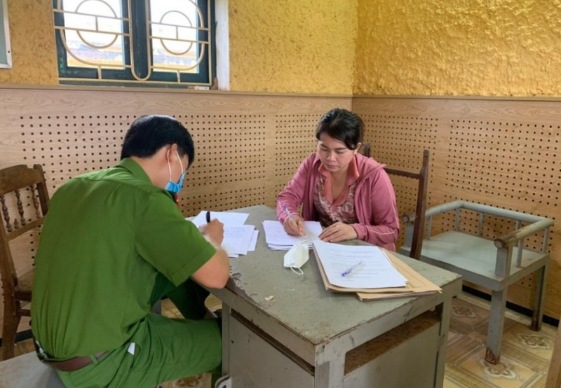 Tìm bị hại trong vụ nguyên kế toán Phòng Nội vụ thị xã lừa đảo  -0