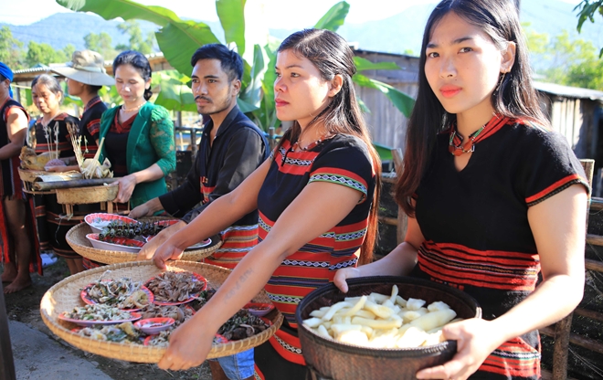 Vietnam recognises 10 more national intangible cultural heritages -0