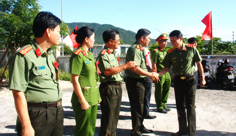 Thứ trưởng Lương Tam Quang dự “Ngày hội toàn dân bảo vệ an ninh Tổ quốc” tại Khánh Hòa -0