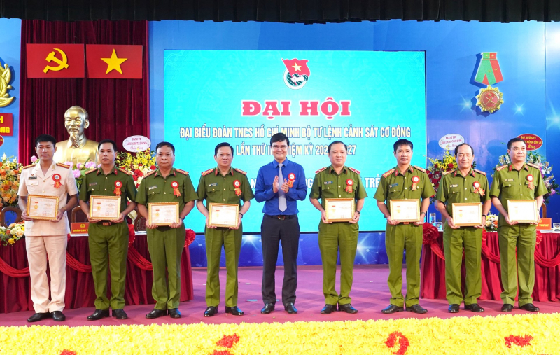 Tuổi trẻ Bộ Tư lệnh CSCĐ xung kích, sáng tạo vì an ninh Tổ quốc -0