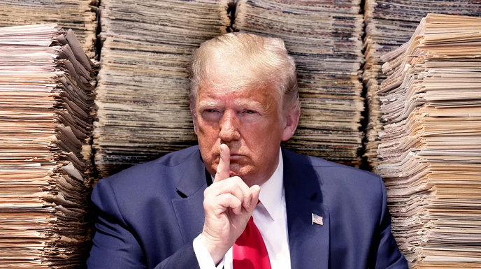 Hé lộ tình tiết mới trong vụ FBI đột kích dinh thự của ông Trump -0