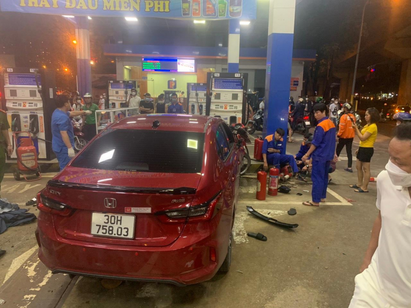 Khởi tố vụ tài xế 