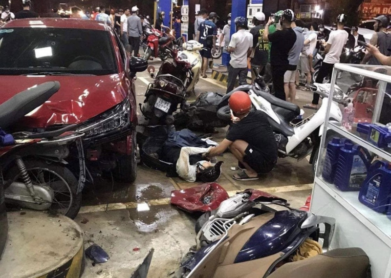 Khởi tố vụ tài xế 