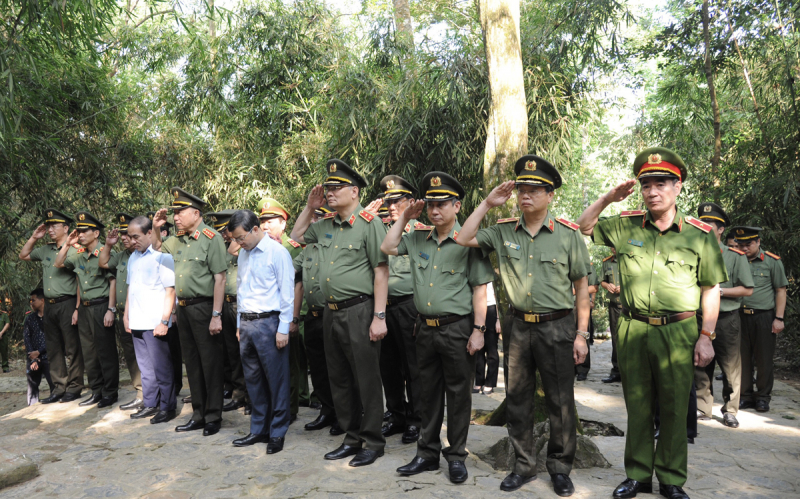 Cả nước chung tay vì người nghèo – Không để ai bị bỏ lại phía sau -0