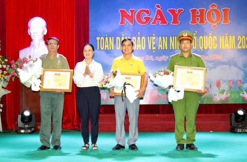 Nhiều mô hình, điển hình tiên tiến trong phong trào toàn dân bảo vệ ANTQ tại Nghệ An -0