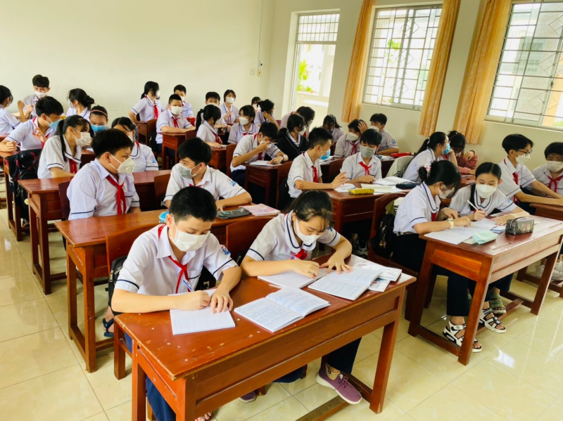 Chính Sách Bảo Hiểm Y Tế Mới: Quyền Lợi Đáng Kể Dành Cho Học Sinh, Sinh Viên