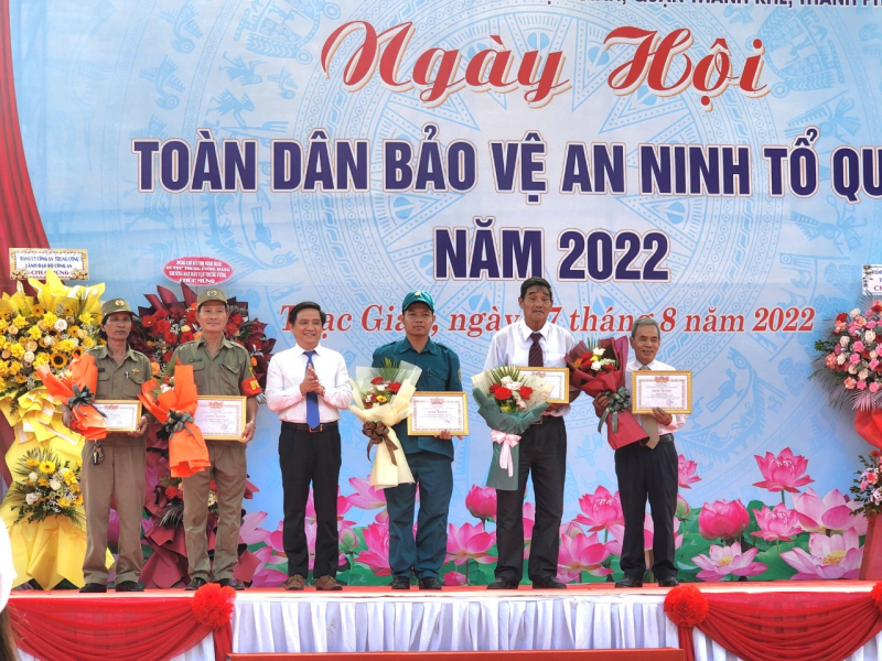 Nhiều điển hình được tuyên dương tại Ngày hội toàn dân bảo vệ an ninh Tổ quốc -0