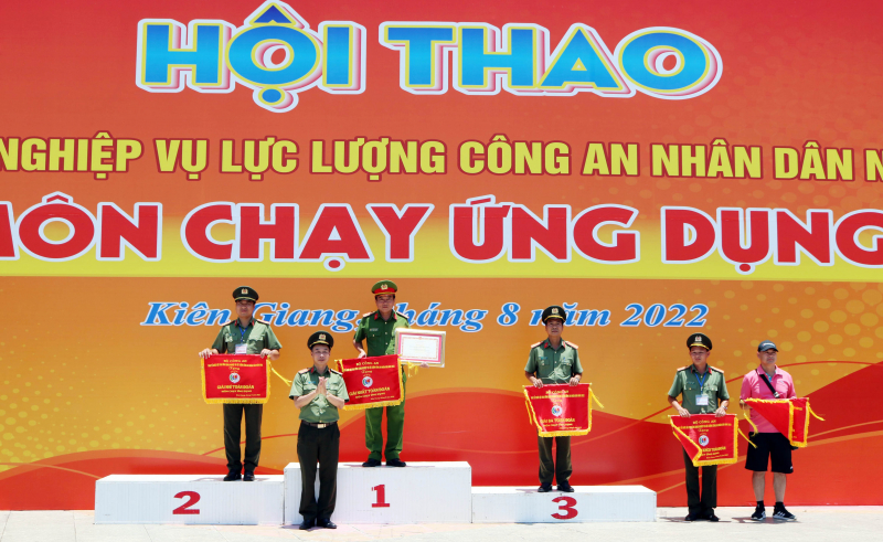 Bế mạc Hội thao ứng dụng nghiệp vụ lực lượng CAND năm 2022 -2