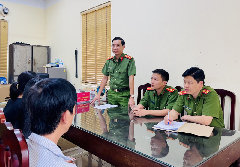 Bé gái 13 tuổi bị bạn trai quen qua mạng dụ dỗ bỏ nhà được tìm thấy sau 4 ngày mất tích -0