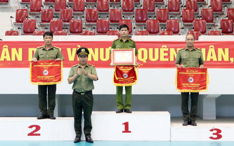 Bế mạc Hội thao ứng dụng nghiệp vụ lực lượng CAND năm 2022 -1