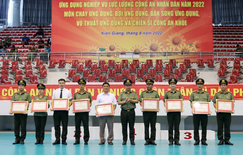 Bế mạc Hội thao ứng dụng nghiệp vụ lực lượng CAND năm 2022 -0